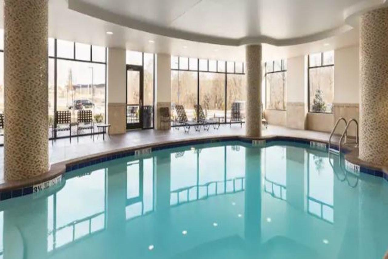 Hilton Garden Inn Wallingford/Meriden Экстерьер фото