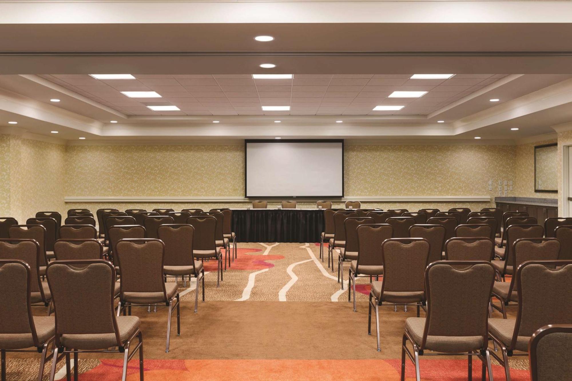 Hilton Garden Inn Wallingford/Meriden Экстерьер фото