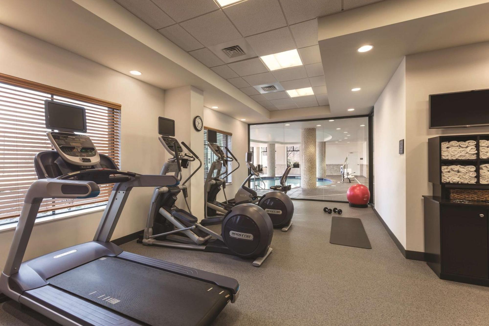 Hilton Garden Inn Wallingford/Meriden Экстерьер фото